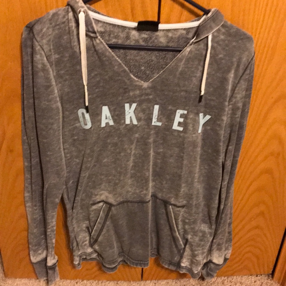 Oakley sweatshirt